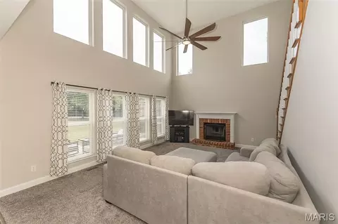 Living - 472 Brookhaven Ct, O'fallon, MO 63368 photo 1 of 4