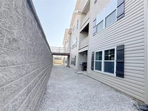 Exterior - 312 Bramblett Hls, O'fallon, MO 63366 photo 6 of 6