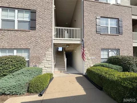 Exterior - 312 Bramblett Hls, O'fallon, MO 63366 photo 5 of 6