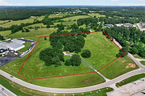 122 Mm Hwy # A, Lebanon, MO 65536