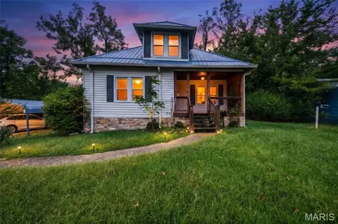 Exterior - 807 E 4th St, Salem, MO 65560 photo 13 of 13
