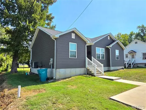 Other - 34 S Olive St, Sullivan, MO 63080 photo 3 of 11
