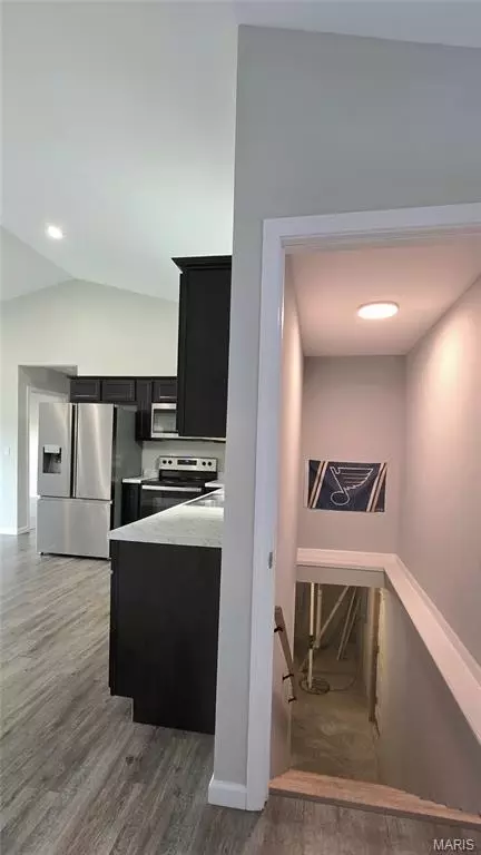 Entry Way - 34 S Olive St, Sullivan, MO 63080 photo 2 of 2