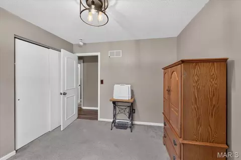 Bedroom - 2045 Rosedale Ct, Arnold, MO 63010 photo 5 of 5