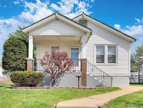 6215 Arthur Ave, Saint Louis, MO 63139