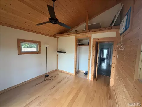 Bedroom - 136 Shore Acres Dr, Dittmer, MO 63023 photo 2 of 4
