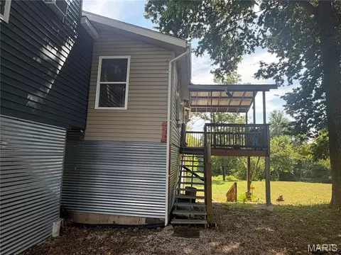 Exterior - 136 Shore Acres Dr, Dittmer, MO 63023 photo 4 of 14