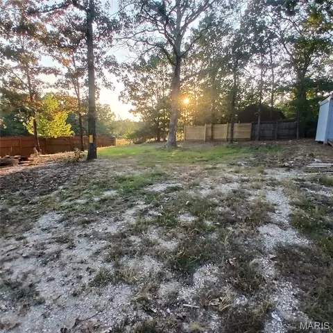 1409 W Buck Hollow Dr, Ironton, MO 63650