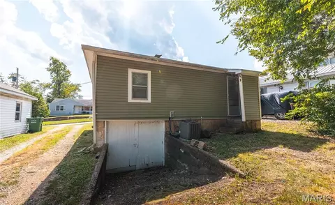 Exterior - 407 E 12th St, Rolla, MO 65401 photo 4 of 5