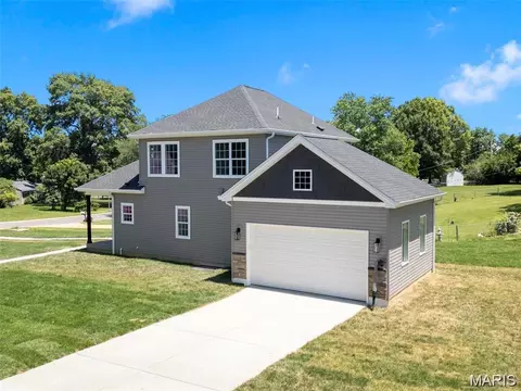 106 Highview Dr, Ballwin, MO 63011 photo 2