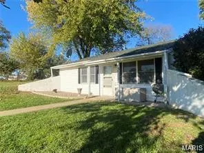 212 College St, Eolia, MO 63344 photo 1