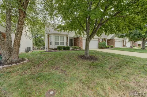 Exterior - 2107 Mcgregor Cir, O'fallon, MO 63368 photo 4 of 6