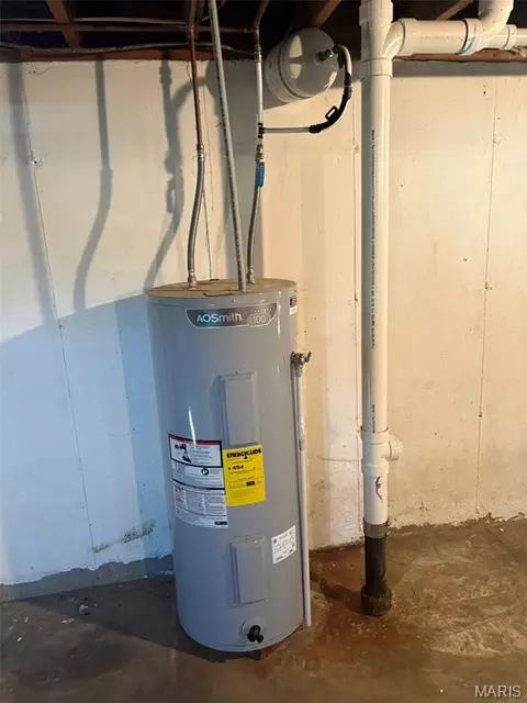 Other - 2120 Washington Ave, Alton, IL 62002 photo 6 of 11