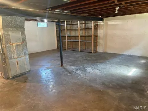 Other - 2120 Washington Ave, Alton, IL 62002 photo 9 of 11