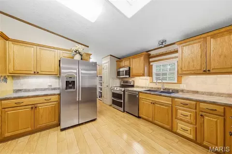 299 O Shaw Dr, Foley, MO 63347 photo 5