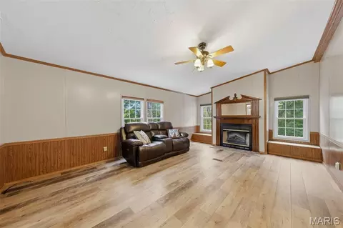 299 O Shaw Dr, Foley, MO 63347 photo 7