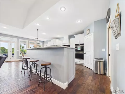 Kitchen - 220 Coyote Rdg, Jackson, MO 63755 photo 2 of 7