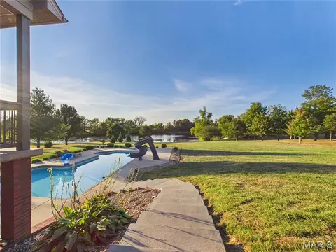 Exterior - 220 Coyote Rdg, Jackson, MO 63755 photo 8 of 27