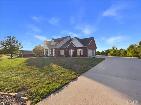 Exterior - 220 Coyote Rdg, Jackson, MO 63755 photo 4 of 27