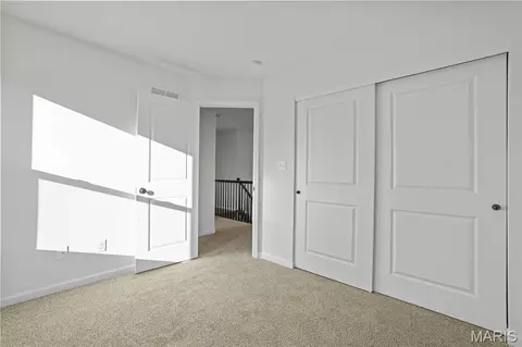 Bedroom - 2322 Castle Hill Dr, Rolla, MO 65401 photo 4 of 8