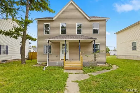 727 Benton St, Valley Park, MO 63088