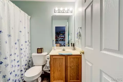 Bath - 820 Brookmead Dr, O'fallon, MO 63366 photo 1 of 7