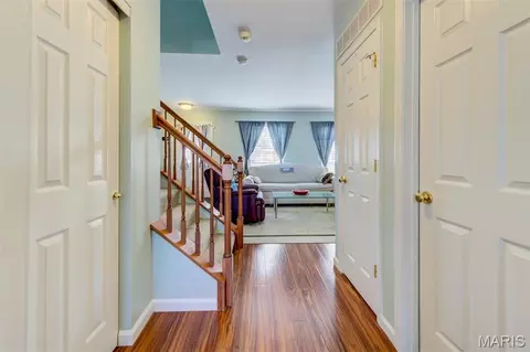 Entry Way - 820 Brookmead Dr, O'fallon, MO 63366 photo 3 of 5