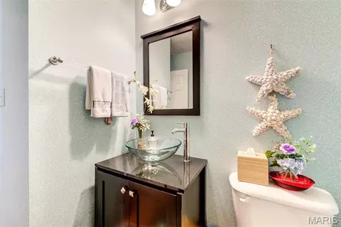 Bath - 820 Brookmead Dr, O'fallon, MO 63366 photo 5 of 7