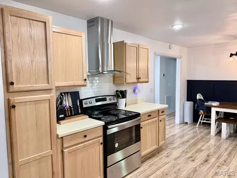Kitchen - 604 Boucher St, Dexter, MO 63841 photo 1 of 4