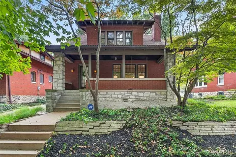 4508 Tower Grove Pl, Saint Louis, MO 63110