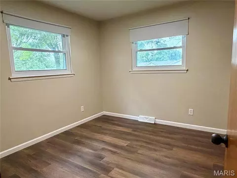 Bedroom - 76 Ruth Dr, Saint Charles, MO 63301 photo 4 of 4