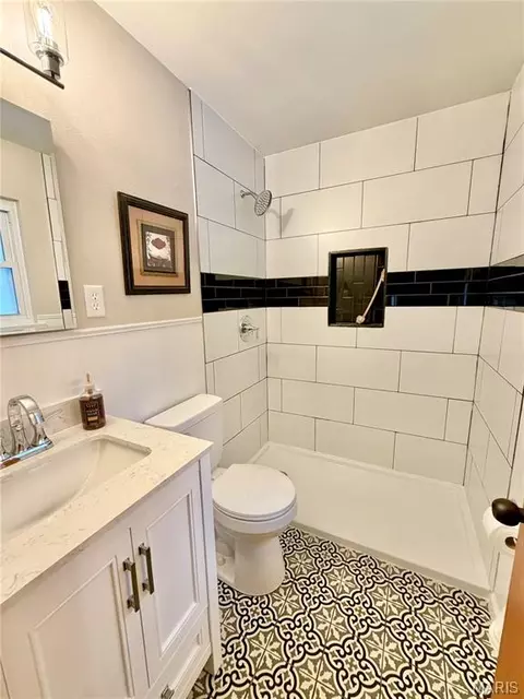 Bath - 76 Ruth Dr, Saint Charles, MO 63301 photo 1 of 2