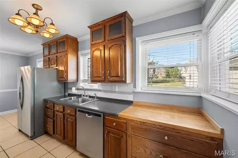 Kitchen - 9305 Aster Ave, Affton, MO 63123 photo 3 of 5