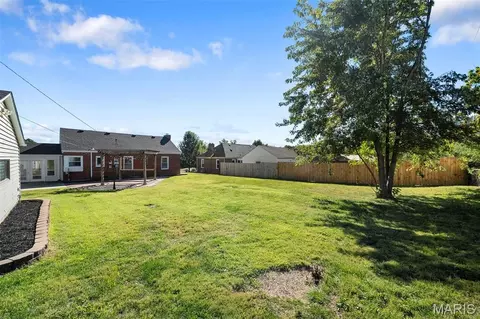 Exterior - 9305 Aster Ave, Affton, MO 63123 photo 11 of 19