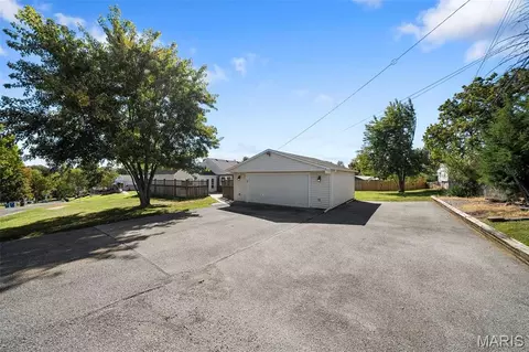 Exterior - 9305 Aster Ave, Affton, MO 63123 photo 5 of 19
