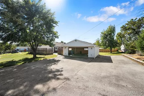 Exterior - 9305 Aster Ave, Affton, MO 63123 photo 6 of 19