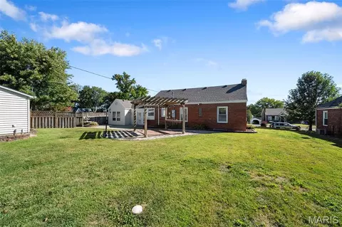 Exterior - 9305 Aster Ave, Affton, MO 63123 photo 13 of 19