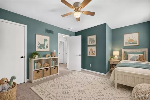 Bedroom - 129 Royallbrook Ln, O'fallon, MO 63368 photo 3 of 4