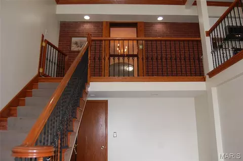 Entry Way - 324 W 6th St, Washington, MO 63090 photo 1 of 6
