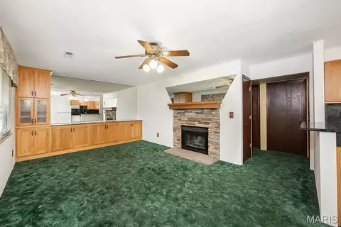 Living - 243 Eagle Rdg, O'fallon, IL 62269 photo 1 of 4