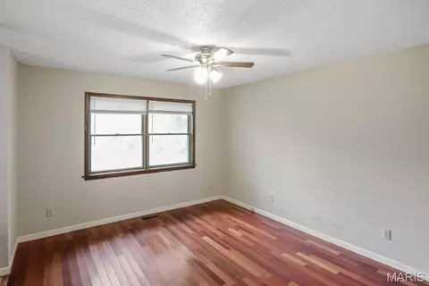 Bedroom - 1476 E Springfield Rd, Sullivan, MO 63080 photo 1 of 2