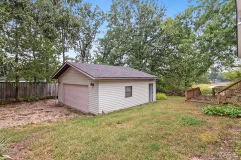 Exterior - 1476 E Springfield Rd, Sullivan, MO 63080 photo 4 of 5