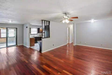 Living - 1476 E Springfield Rd, Sullivan, MO 63080 photo 1 of 1