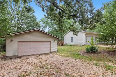 Exterior - 1476 E Springfield Rd, Sullivan, MO 63080 photo 2 of 5