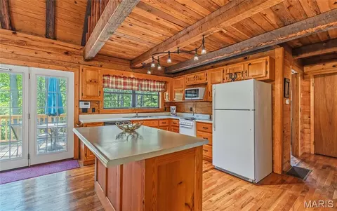 Kitchen - 5409 Highway Yy, Salem, MO 65560 photo 1 of 2