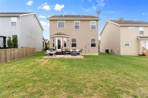 Exterior - 609 Spring Mnr, O'fallon, MO 63368 photo 2 of 2