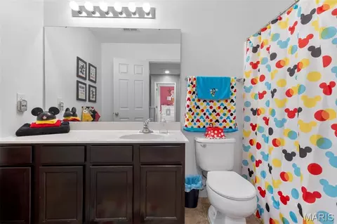 Bath - 609 Spring Mnr, O'fallon, MO 63368 photo 4 of 4