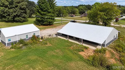 1240 County Road 488, Poplar Bluff, MO 63901