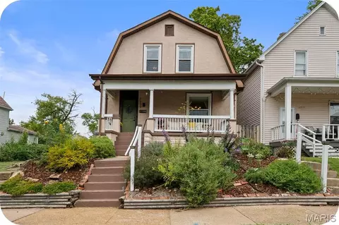 6539 Bartmer Ave, University City, MO 63130