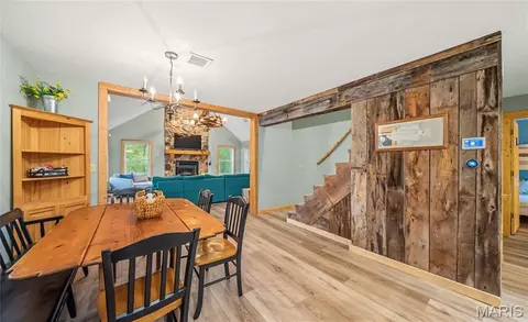 Dining - 21805 Torrent Dr, Devils Elbow, MO 65457 photo 2 of 2